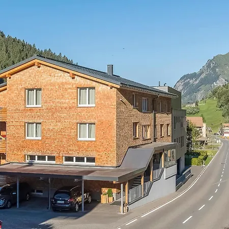 Attrakive Ferienw Apartmán *